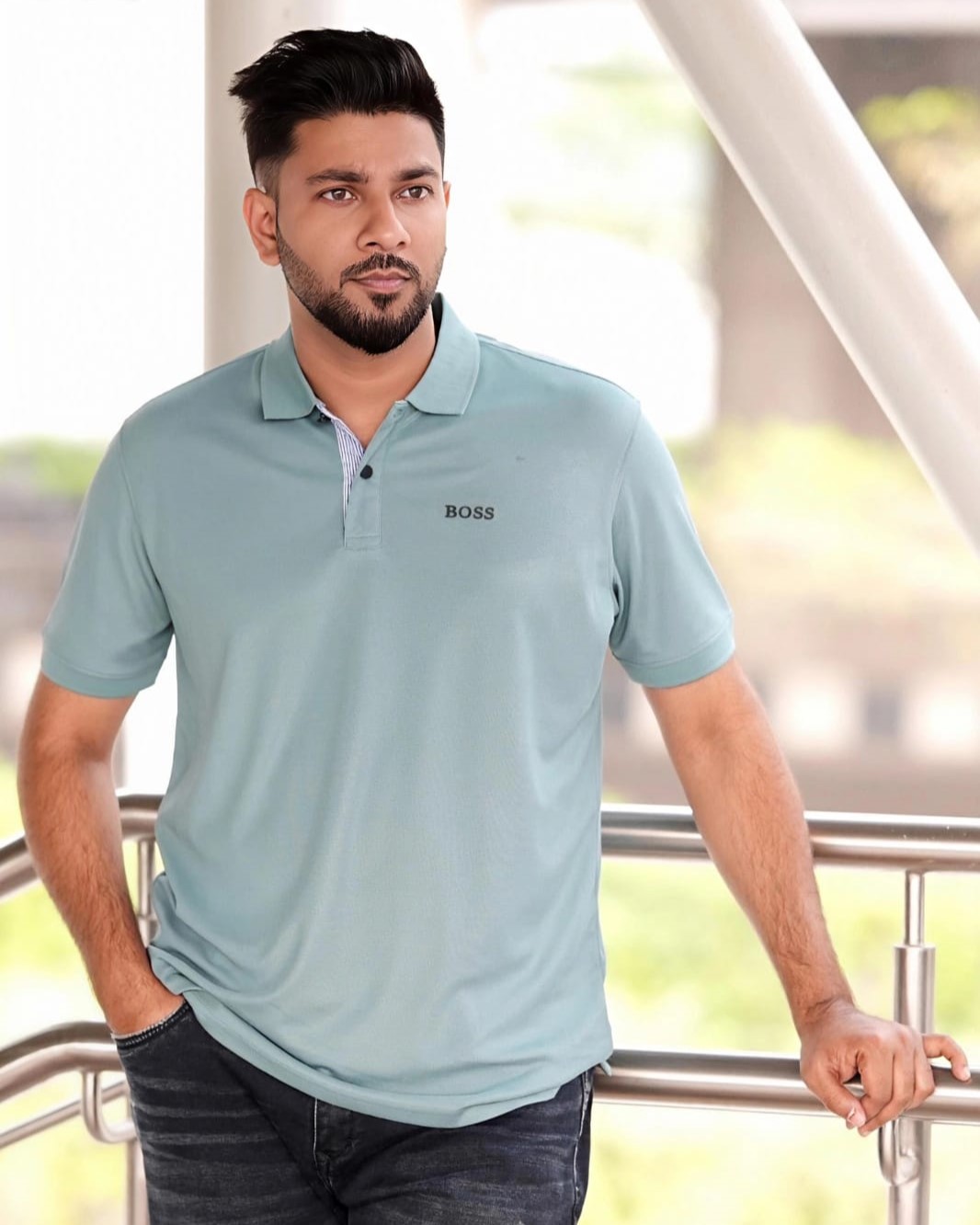 Solid color polo